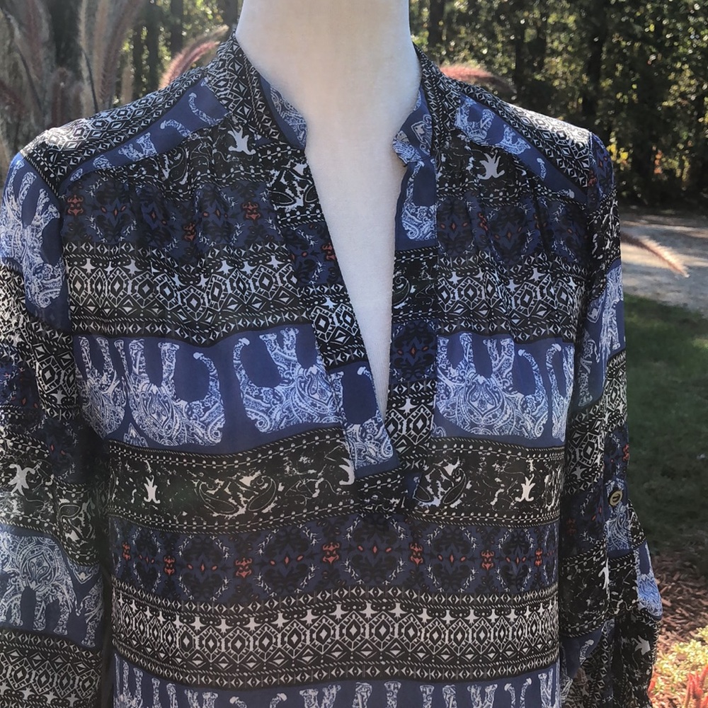 EUC Rue21 Blouse - Picture 2 of 9